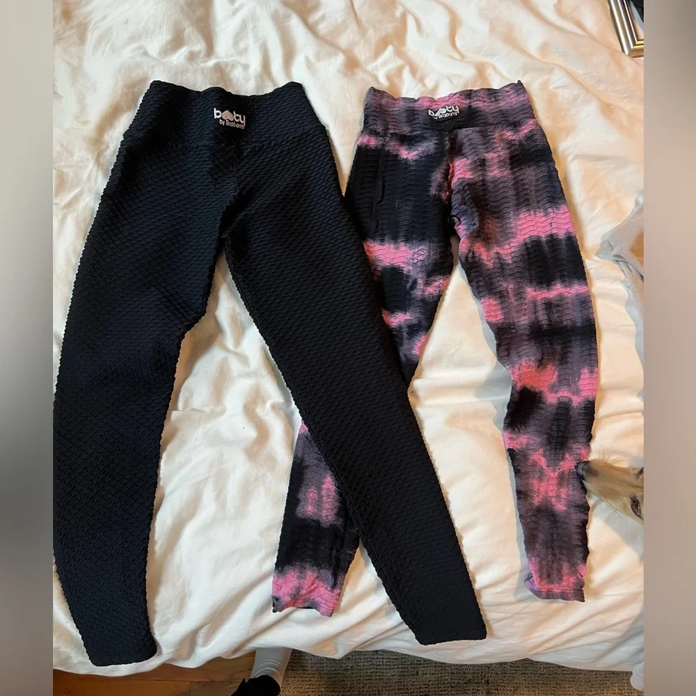 Two pairs of Booty By Brabants croco leggings - Picture 1 of 3